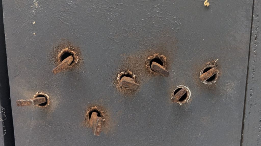 pxl_20250514_134147382888224608066666164.